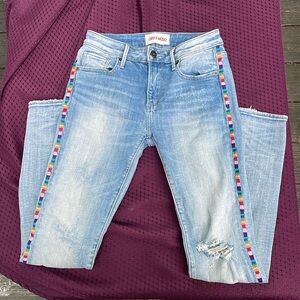 DRIFTWOOD Jackie embroidered jeans women’s sz 24/28 distressed skinny